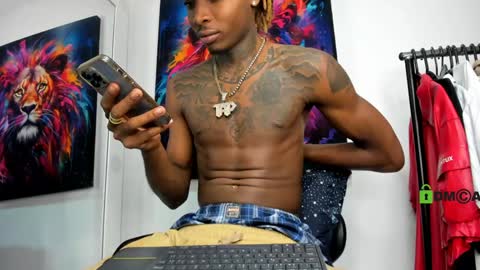 Kevin  online show from December 13, 6:42 am