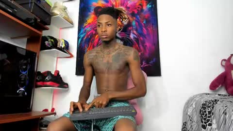 Kevin  online show from February 12, 8:06 am