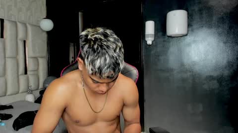 _sammy_ice online show from January 13, 3:34 am