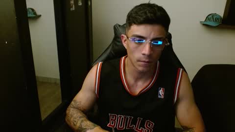 SCHNEIDER online show from February 3, 2:53 am