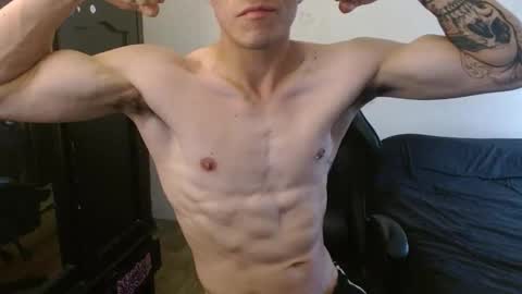 Snapshot of _schnnneider_ chatting on September 29, 9:10 pm SCHNEIDER online show from September 29, 9:10 pm