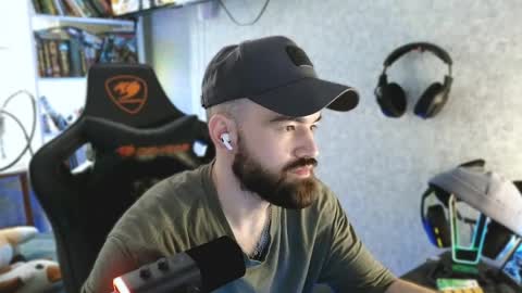 Ask me online show from April 7, 10:48 am