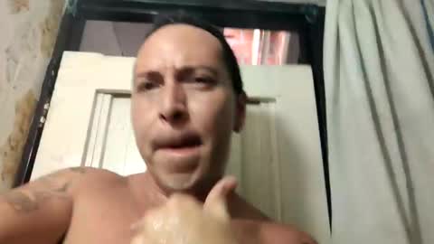  x x  online show from September 28, 4:38 pm