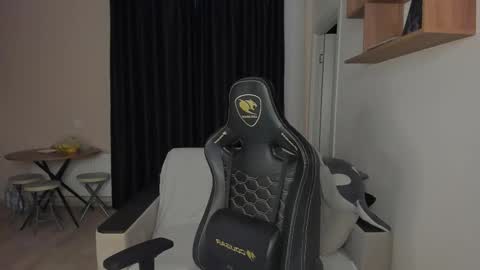 MARKPVT IS OPEN online show from November 29, 4:36 am