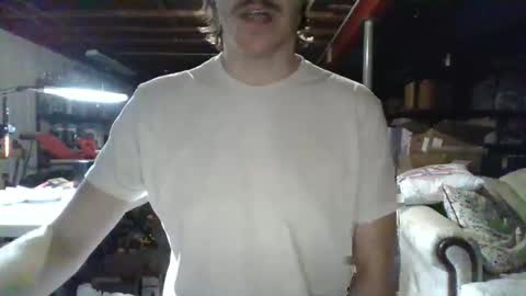 _xxxuncutgrower online show from April 7, 5:51 am