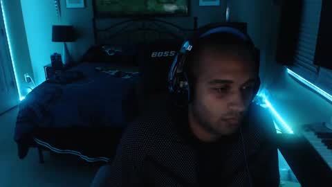 a4orce online show from December 11, 1:39 am