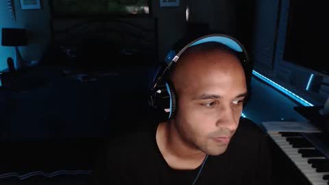 a4orce online show from March 2, 12:54 am