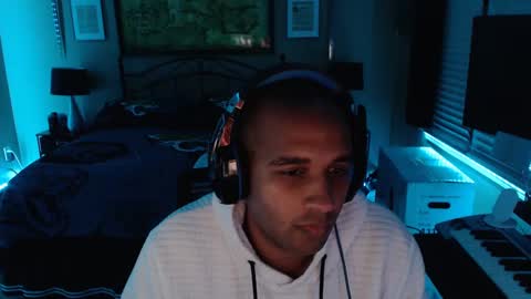 a4orce online show from December 22, 1:01 am