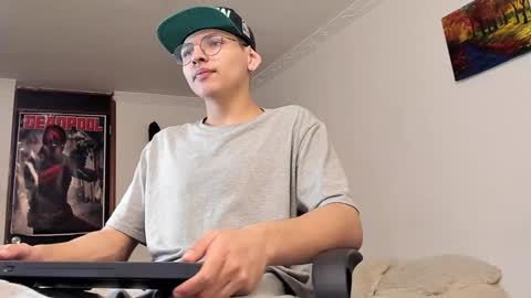 alejo online show from December 26, 2:12 am