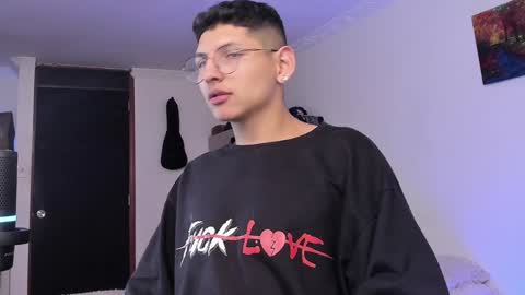 alejo online show from February 2, 4:48 am