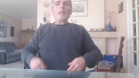 Aalex1717 online show from December 14, 8:43 am