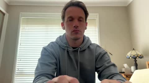 Kris online show from March 14, 9:33 pm