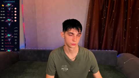 Aaron Bang online show from September 18, 10:45 pm