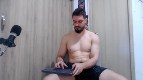 Aaron kwok online show from November 11, 1:43 am