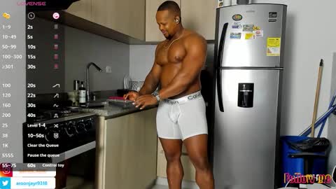 Aaron online show from October 2, 11:42 pm