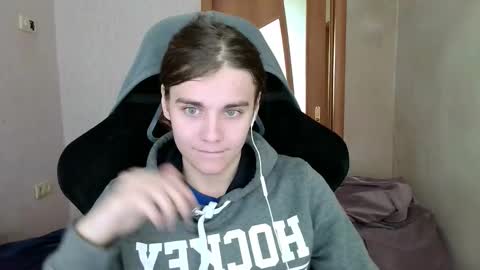 Snapshot of abbysal_blade chatting on September 15, 6:04 am abbysal_blade online show from September 15, 6:04 am
