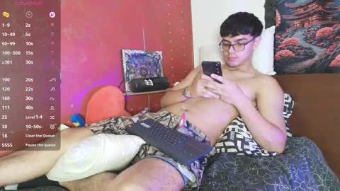 ace_xero online show from November 5, 12:12 am