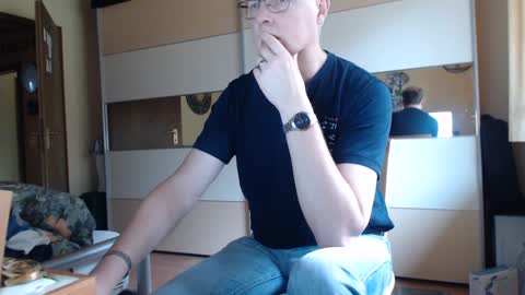 ach471 online show from December 28, 9:09 am