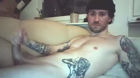 achix2704 online show from February 2, 9:34 pm