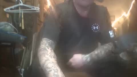 act_right_dub420 online show from December 10, 7:58 am