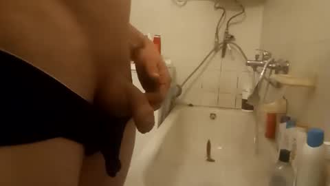 adam000985057 online show from January 30, 2:06 am