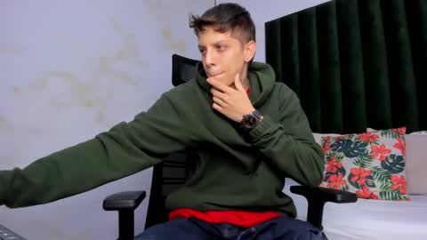 Adam online show from March 5, 9:17 pm