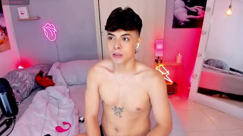 Alan and Jordan online show from February 26, 7:53 am