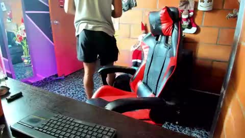 Adam Valencia online show from December 30, 5:23 pm