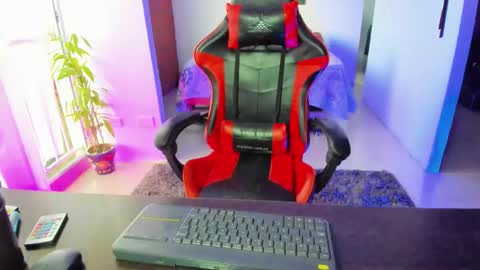 Adam Valencia online show from September 14, 10:56 pm