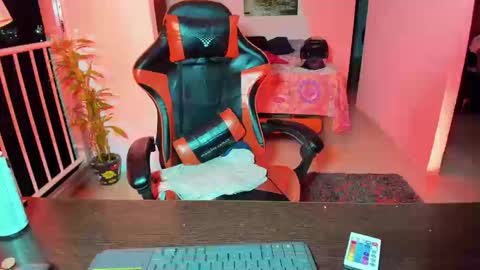 Adam Valencia online show from September 20, 12:32 am