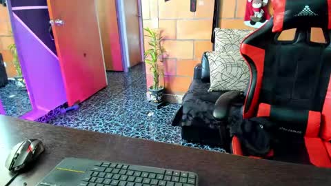 Adam Valencia online show from February 9, 2:29 pm