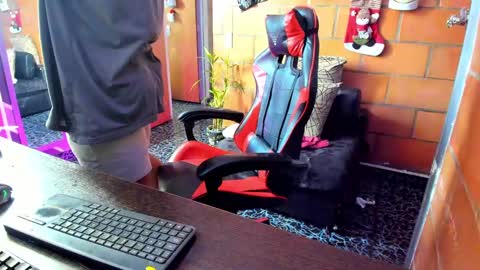 Adam Valencia online show from January 6, 6:31 pm