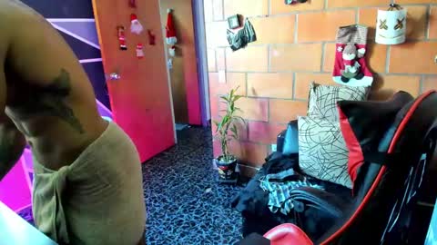 Adam Valencia online show from January 20, 2:14 pm