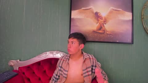 Snapshot of adammatt_ chatting on September 26, 5:16 am Adam online show from September 26, 5:16 am