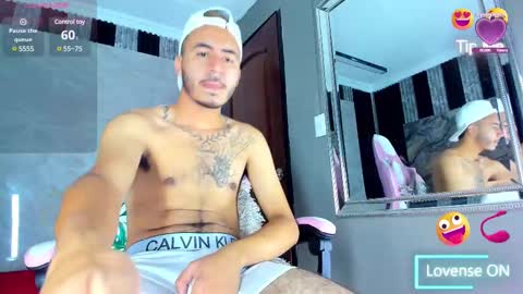 Snapshot of adamparker_ chatting on February 28, 11:47 am adamparker_ online show from February 28, 11:47 am