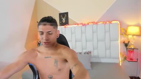 Adan Oriol online show from January 12, 3:54 am