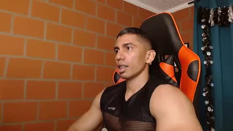 Snapshot of adan_sin1 chatting on January 8, 3:50 pm Adan Sin online show from January 8, 3:50 pm