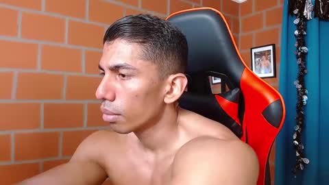 Snapshot of adan_sin1 chatting on December 16, 5:11 pm Adan Sin online show from December 16, 5:11 pm