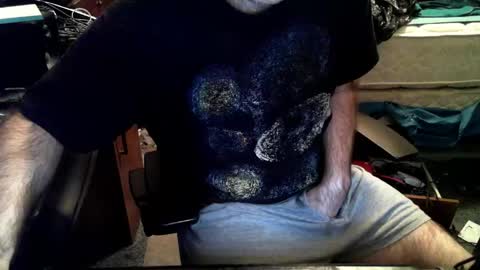 adelhi20 online show from April 12, 8:32 pm