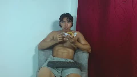 Snapshot of adriel_escalante chatting on October 12, 2:16 am adriel_escalante online show from October 12, 2:16 am