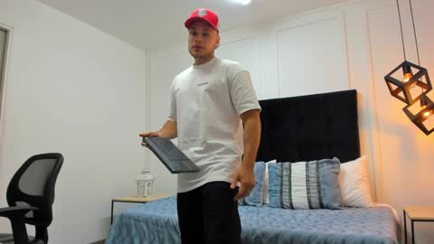 Snapshot of adrien_roche888 chatting on February 1, 1:44 am Adrein Roche online show from February 1, 1:44 am