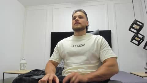 Adrein Roche online show from November 17, 12:13 am