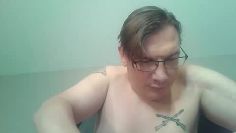afreeman1 online show from May 22, 8:47 pm