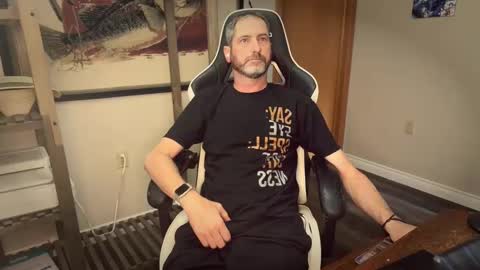 AhShucks online show from May 16, 4:49 pm
