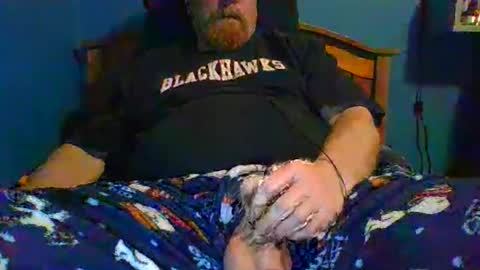 Snapshot of ahrnycumtoy chatting on January 22, 6:20 am hrnycummer online show from January 22, 6:20 am