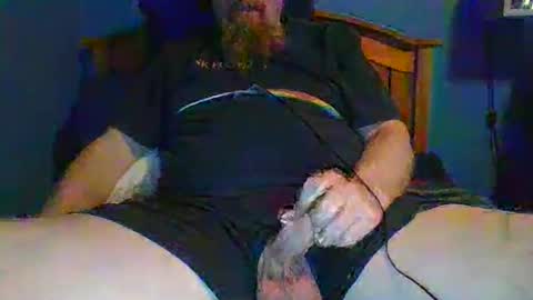 hrnycummer online show from April 2, 5:48 am