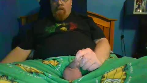 Snapshot of ahrnycumtoy chatting on March 6, 9:42 pm hrnycummer online show from March 6, 9:42 pm
