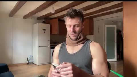 Aiasar online show from February 6, 2:03 pm