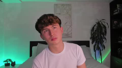 A H  online show from January 17, 2:08 am