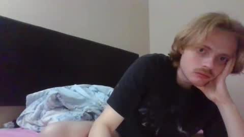 aidenisdunn online show from March 4, 12:01 pm